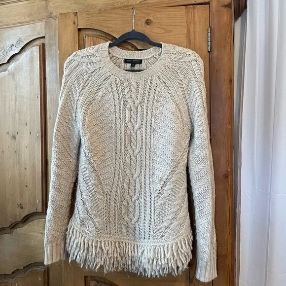 Banana Republic fringe sweater - Picture 1 of 3
